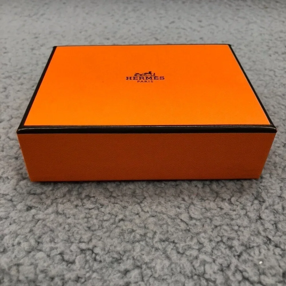 Authentic Hermes Orange Gift Box Empty Rectangle 4.25x3.25x1 Small Storage